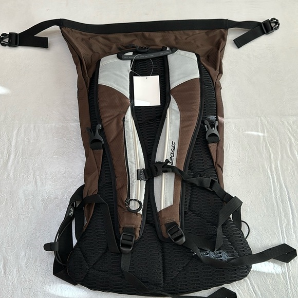 Spyder SOPRIS BACKPACK - Bison/Ash - Picture 13 of 16